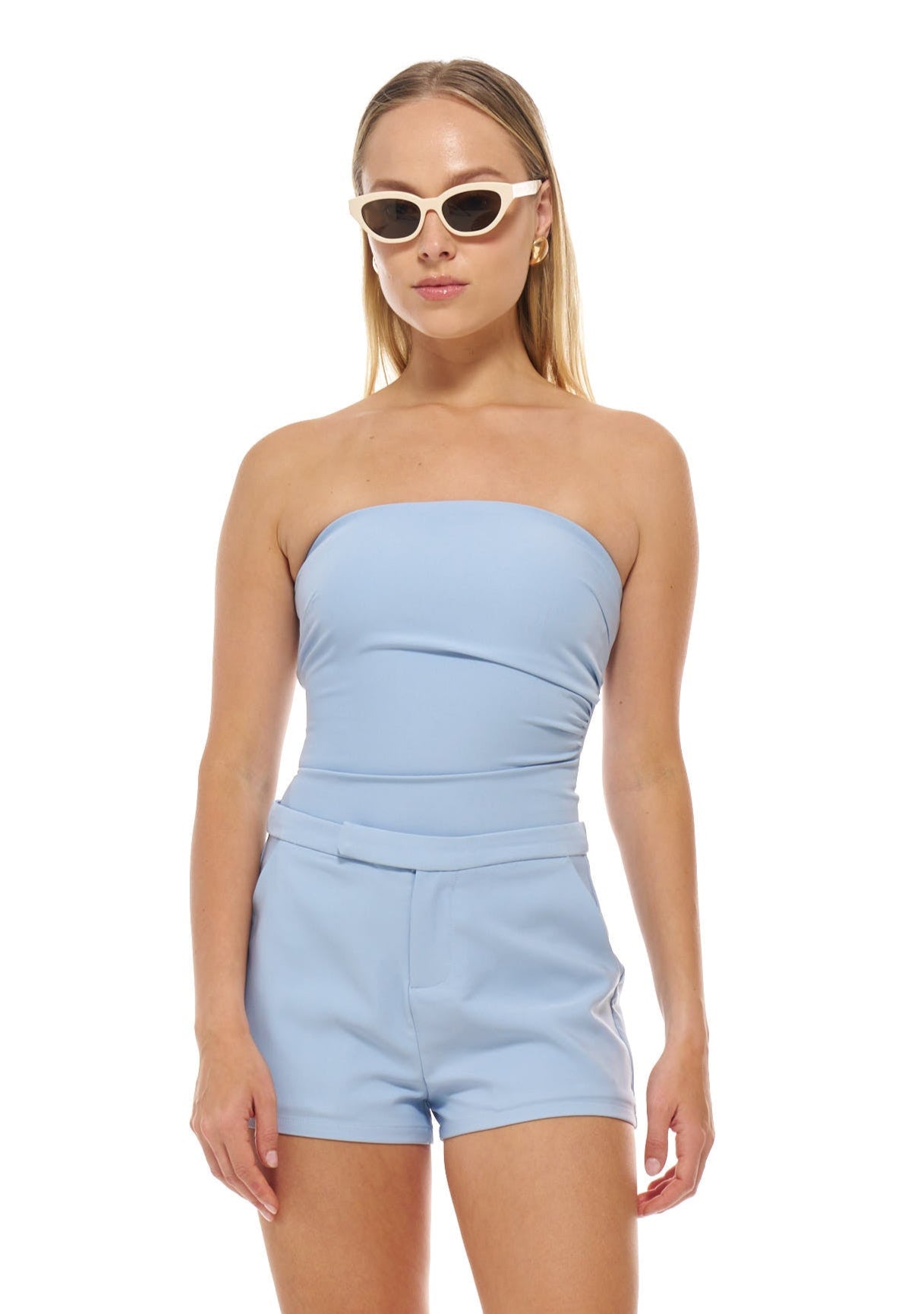 טופ מקאי | תכלת