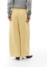 מכנסי לוסיאן | בננה