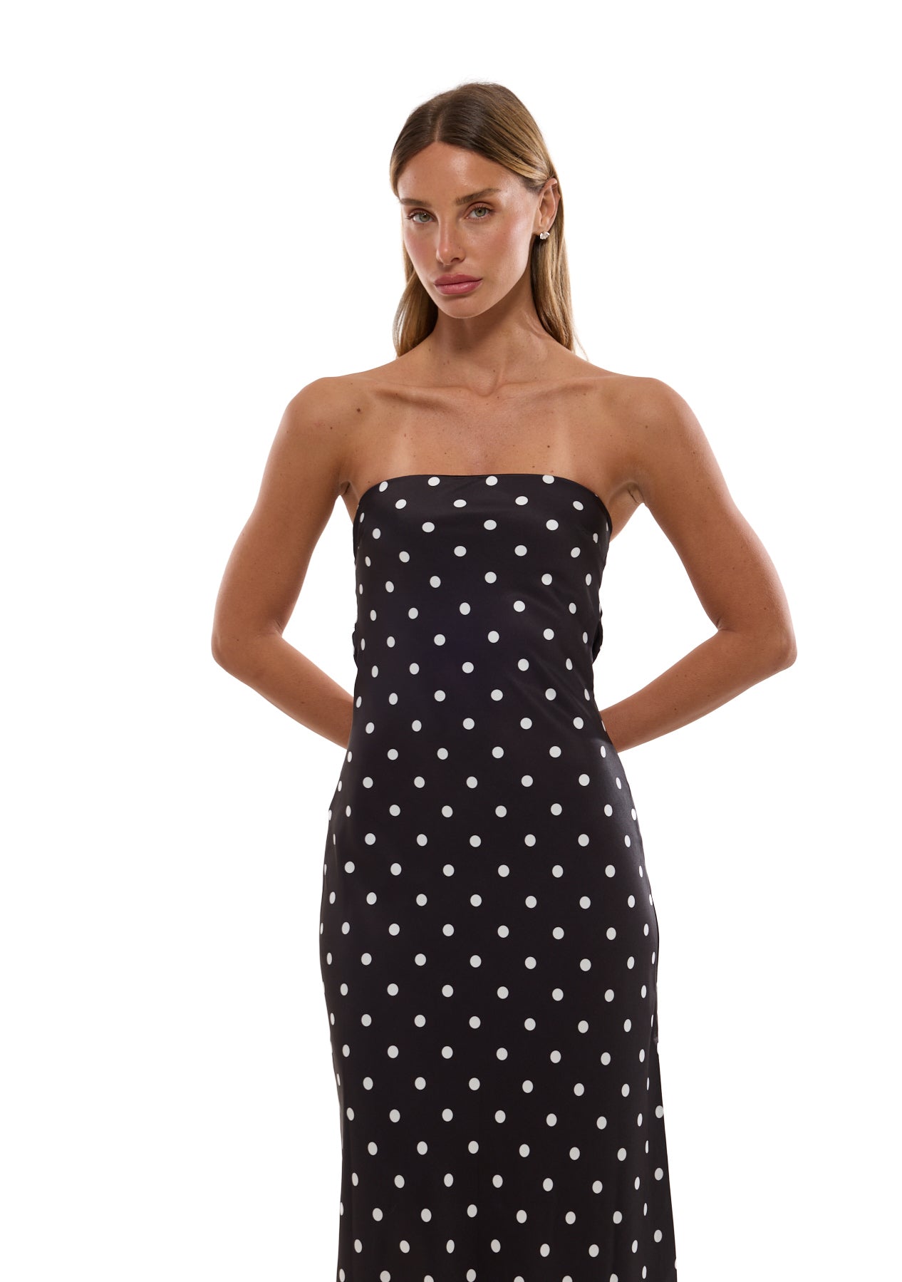 שמלת שארלוט | נקודות