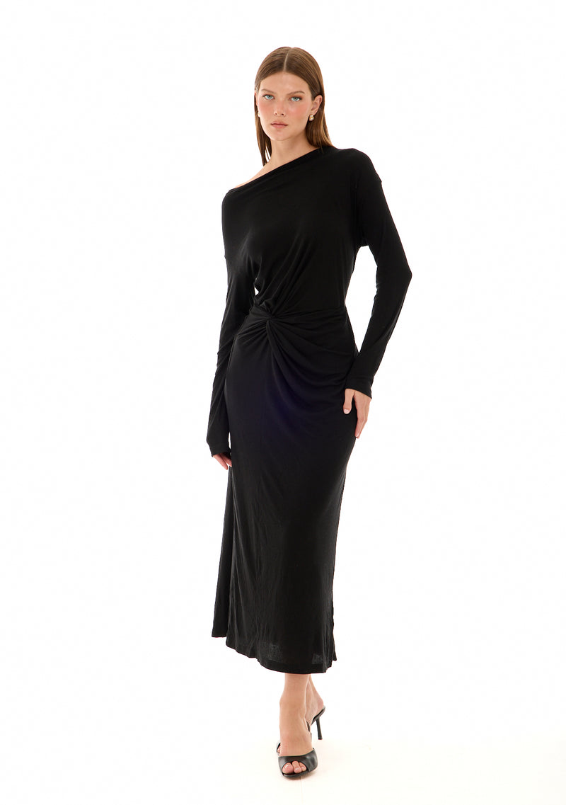 שמלת איווניקה