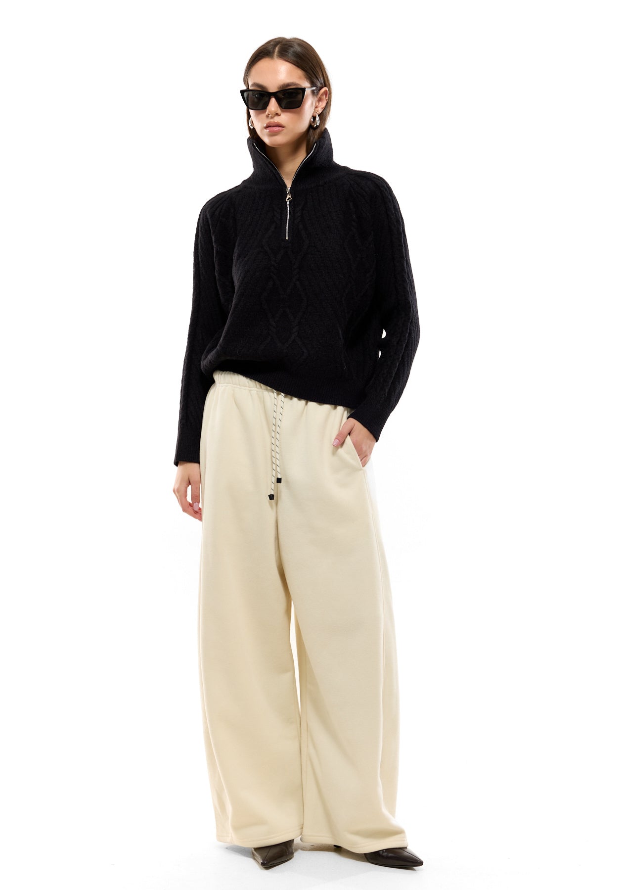 סריג מילה | שחור